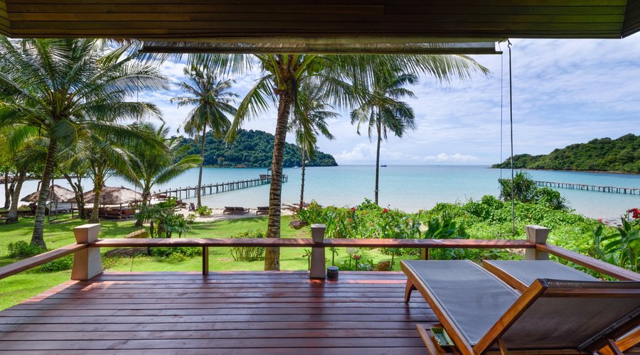 THE BEACH VILLA