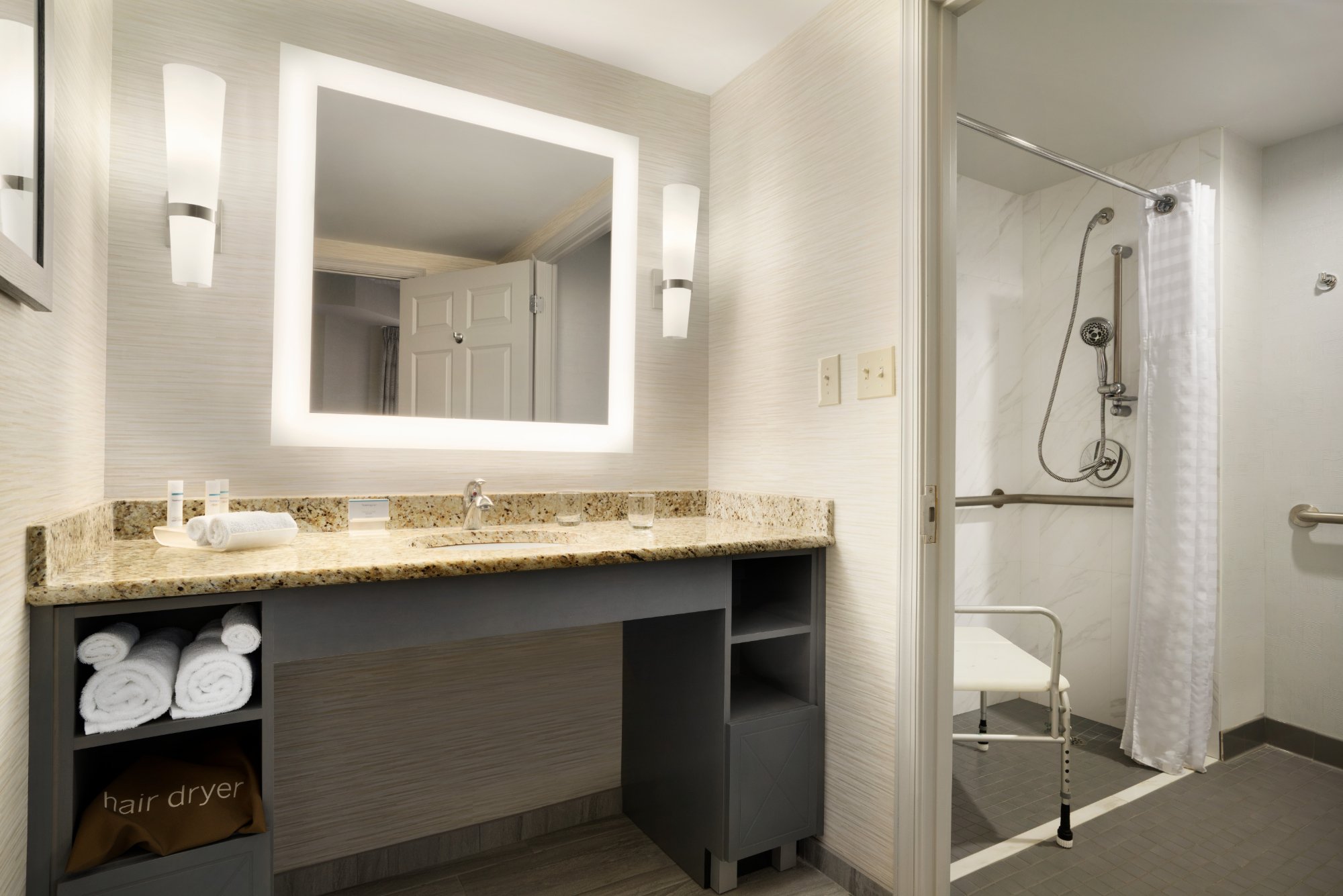 Hotel photo 28 of Homewood Suites by Hilton Williamsburg.