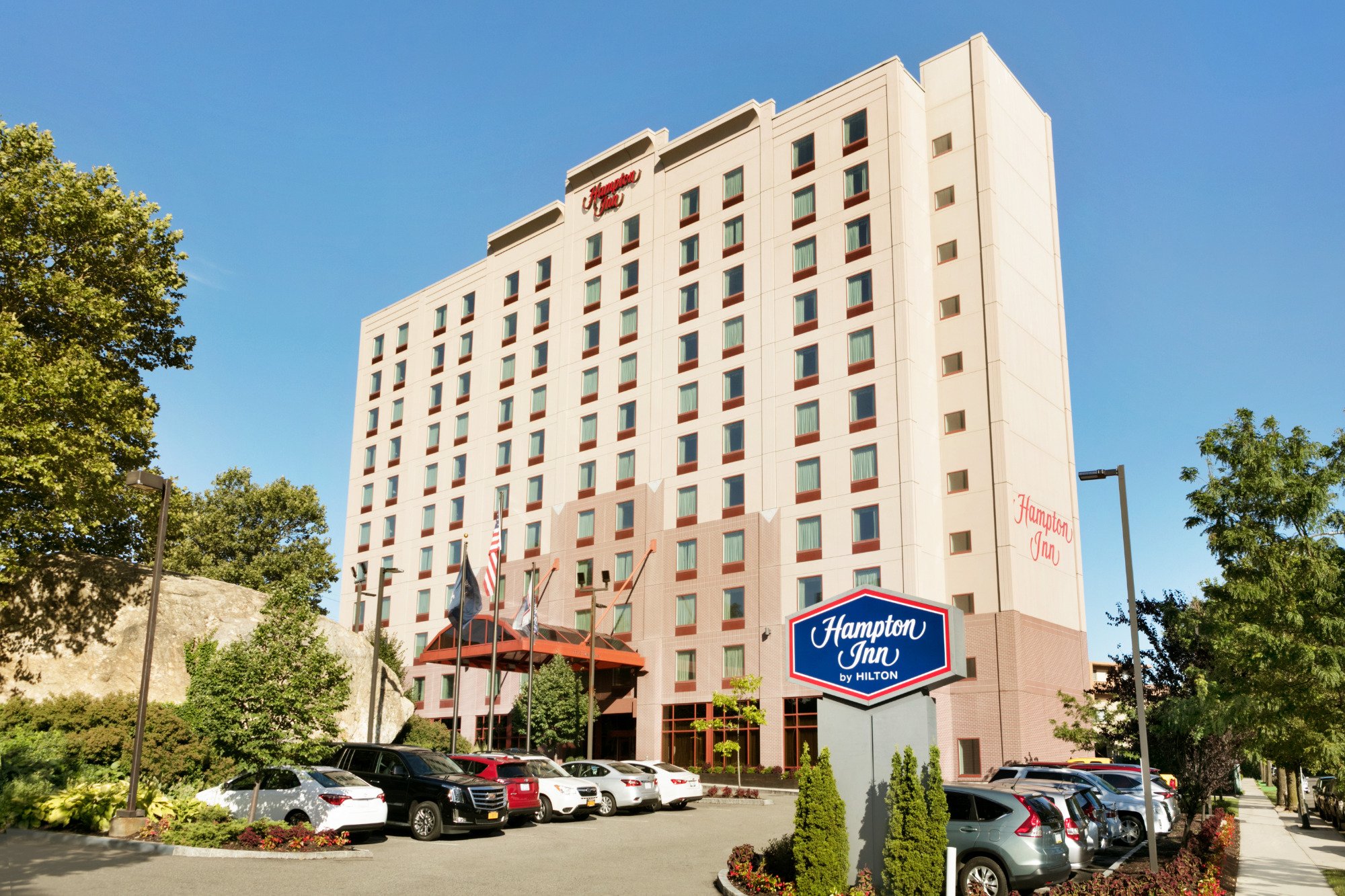 Hotel photo 10 of Hampton Inn New York - LaGuardia Airport.