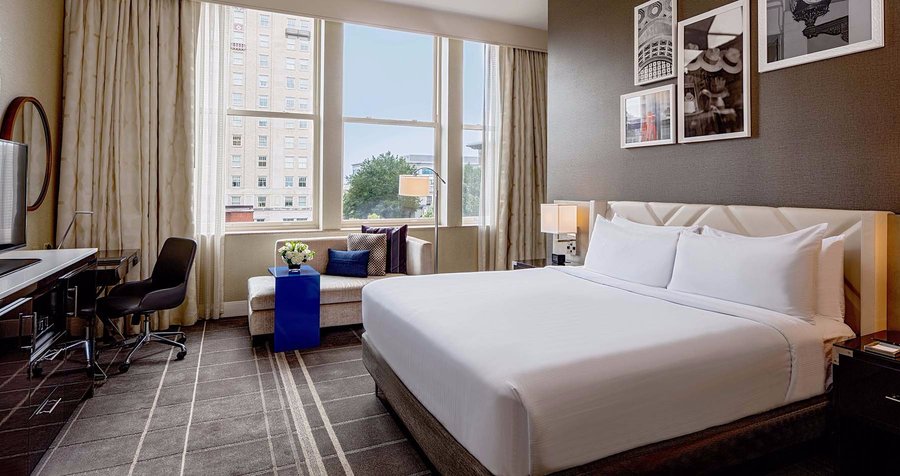 Standard King Bed Guestroom