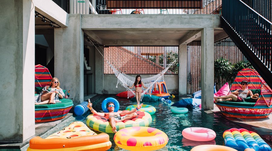 CARA CARA SPLASH POOL