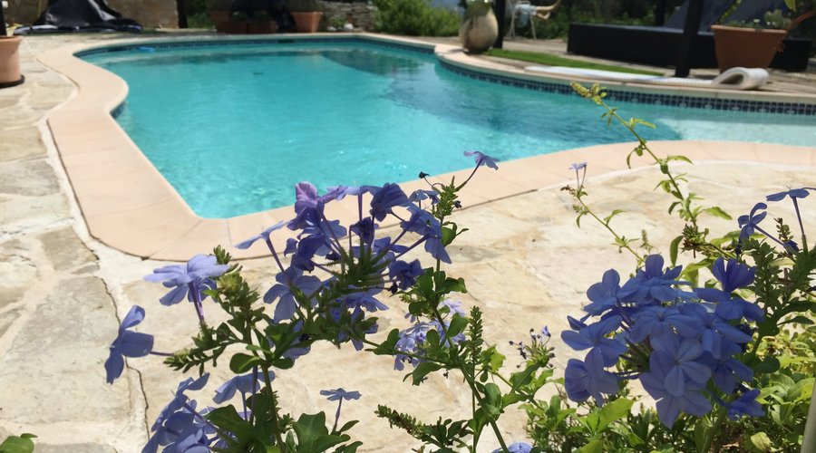 À la piscine
