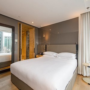 The One Bedroom Suite at The Jervois - Full Floor Designer Suite Hotel