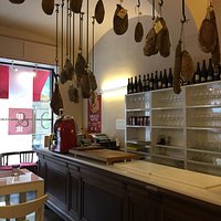 Dop & Doc affetteria con cucina
