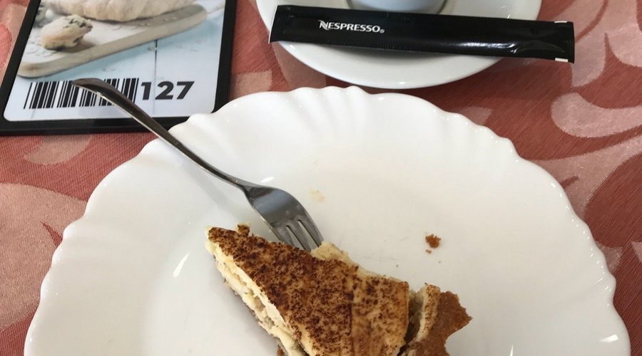 Deliciosas tortas e em especial a banoff.
Para acompanhar um saboroso cappuccino ou spresso. Con