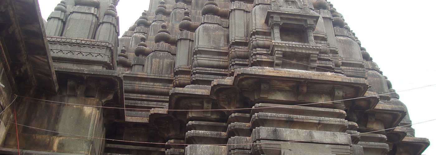 Vishnu pad temple
