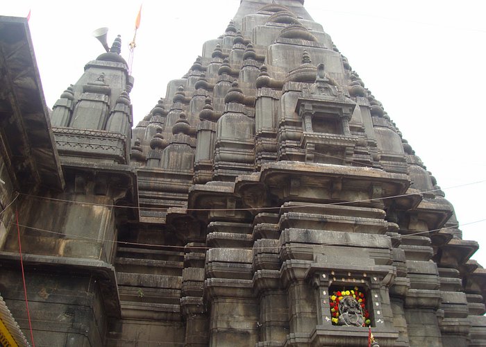 Vishnu pad temple