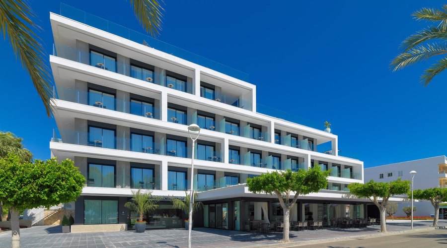 Fachada hotel H10 Casa del Mar