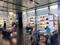 Prada Outlet (Space) - Montevarchi - Prada Outlet (Space) Yorumları -  Tripadvisor