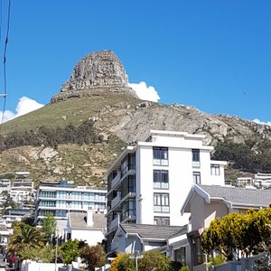 Walk up towards the guesthouse, brilliant view of Lion's Head.