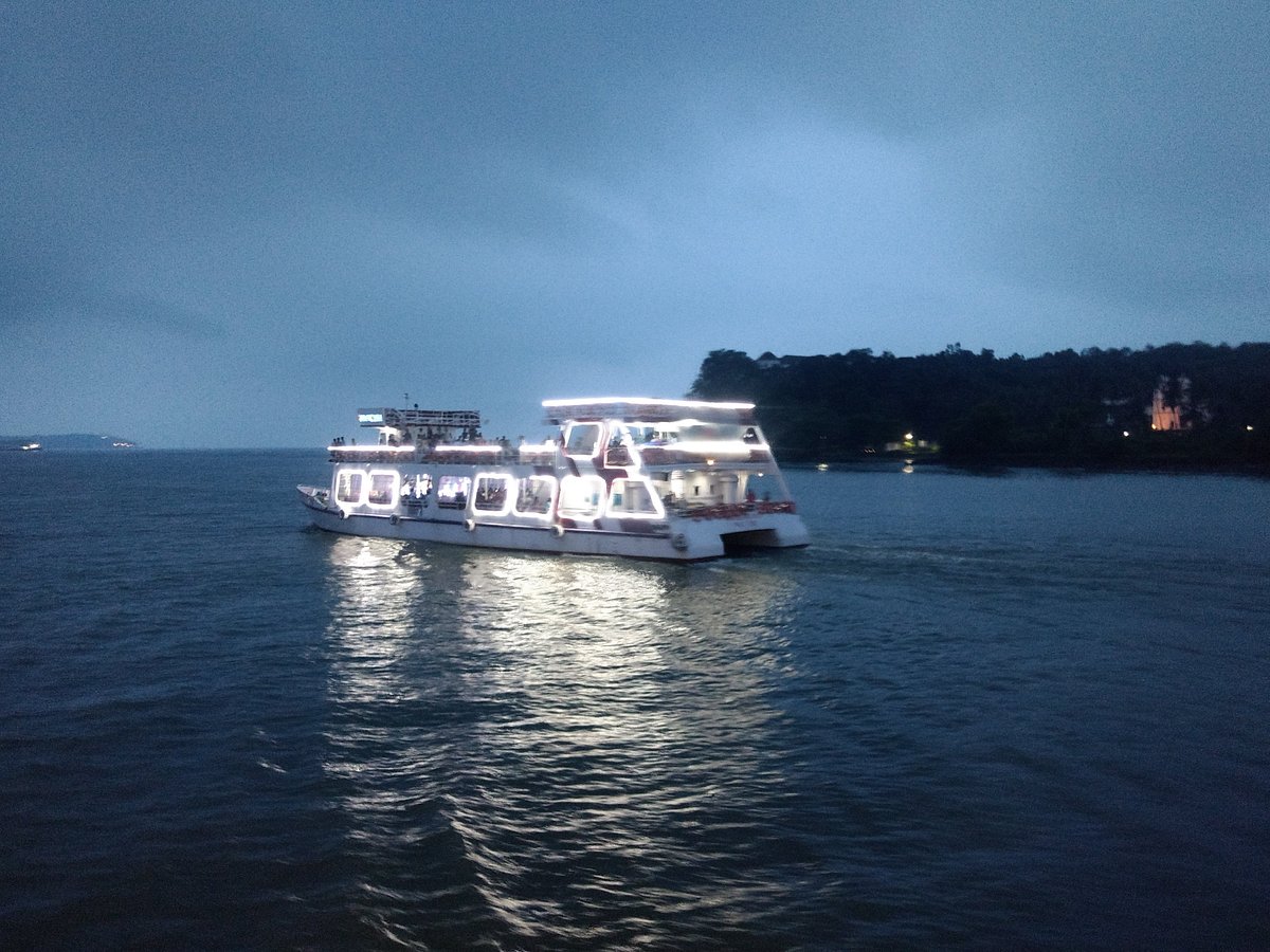 Yacht Party Prices in Goa for Birthday Celebrations, Private Boat