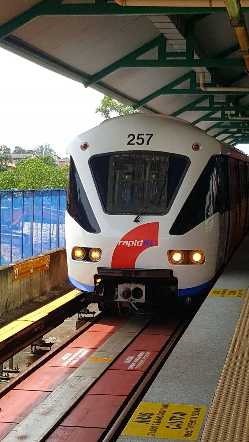 LRT Kelana Jaya Line (Kuala Lumpur): All You Need to Know