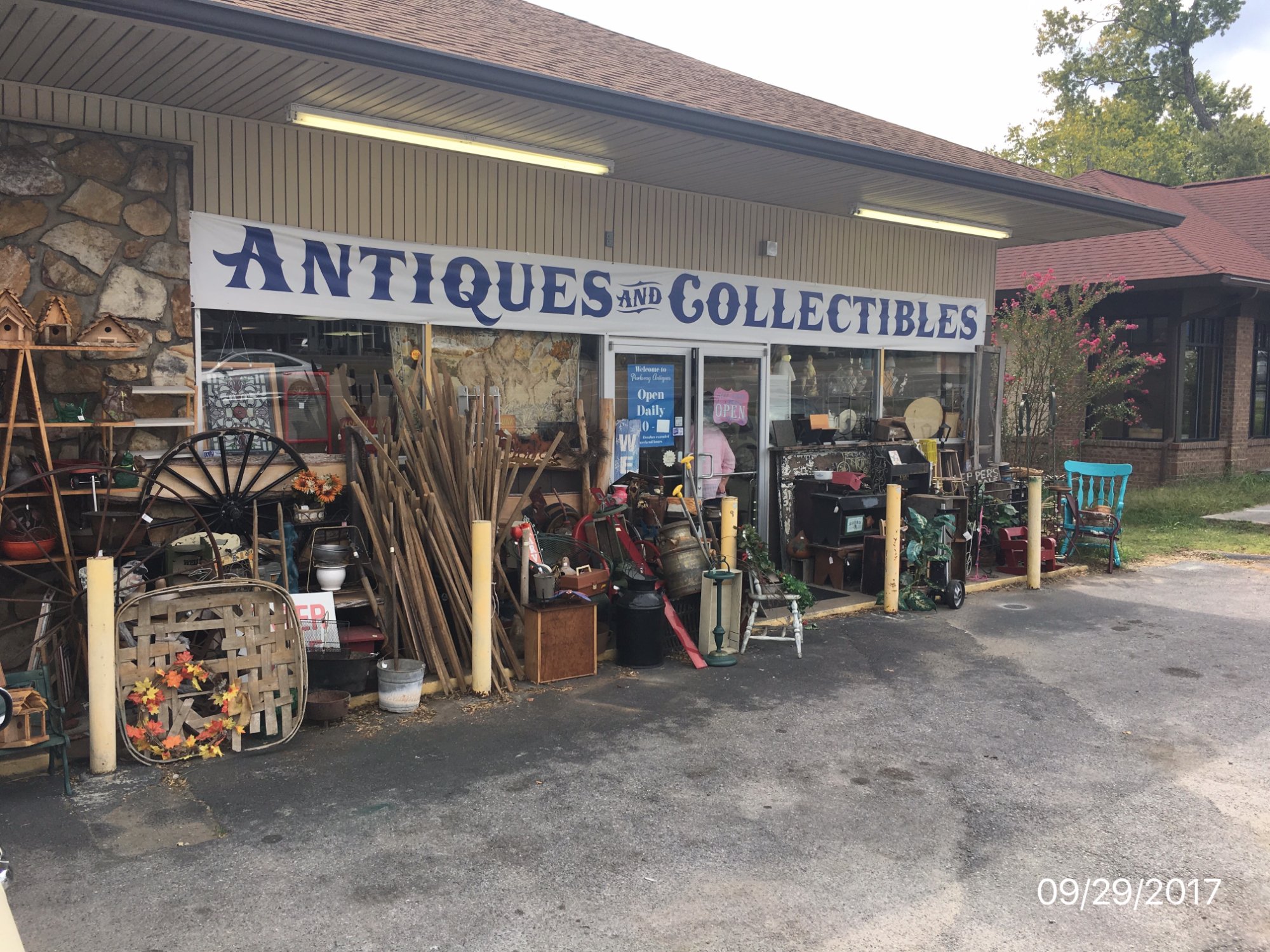 Watch repair discount parkway plaza