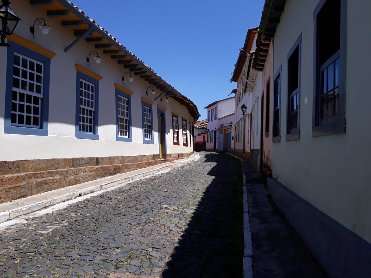 Sao Joao Del Rei, Minas Gerais, Brazil - January 25, 2020: Typical Street  At Historical Center, Known As The Crooked Houses Street (Rua Das Casas  Tortas). Stock Photo, Picture and Royalty Free Image. Image 148827383.