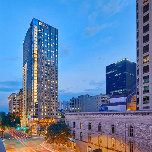 The 10 Closest Hotels To 6th Street, Austin