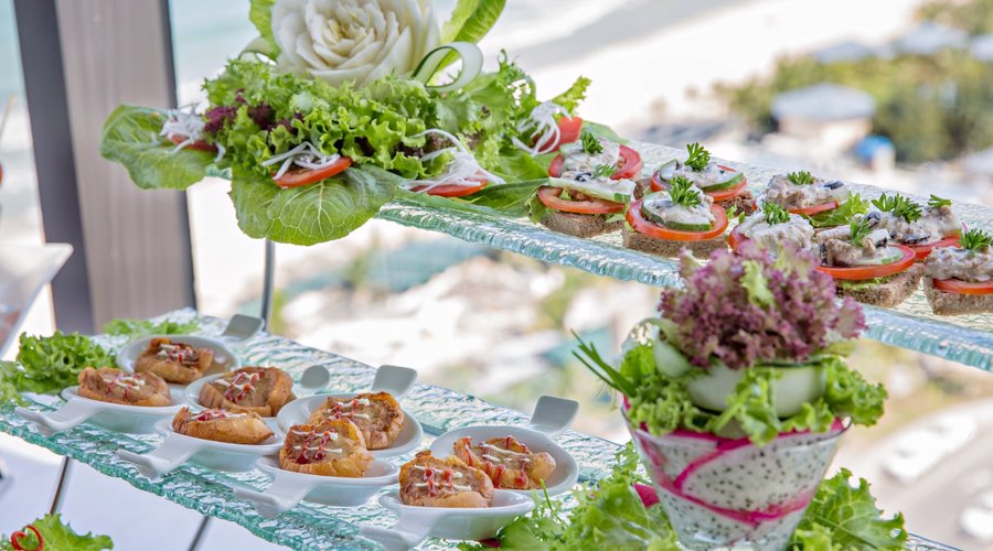 Ẩm thực tại nhà hàng Pello của Yarra Ocean Suites Danang - khách sạn Đà Nẵng