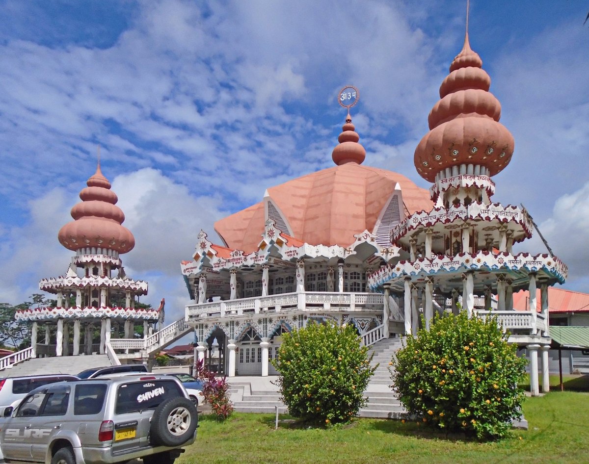 A Visit To Arya Dewaker Hindu Temple