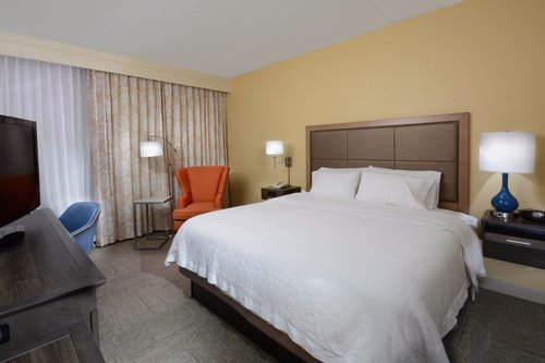 HAMPTON INN HIGH POINT $142 ($̶1̶6̶0̶) - Updated 2024 Prices & Hotel ...