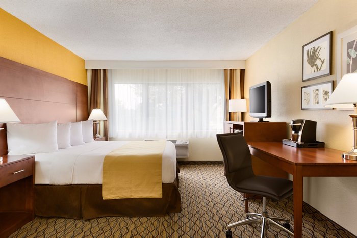 COUNTRY INN & SUITES BY RADISSON, MISHAWAKA, IN - Prices & Hotel Reviews