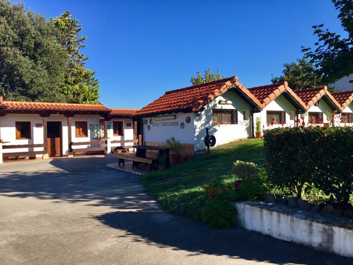 LA CABANA DEL ABUELO PEUTO - Guest house Reviews (Guemes, Spain)