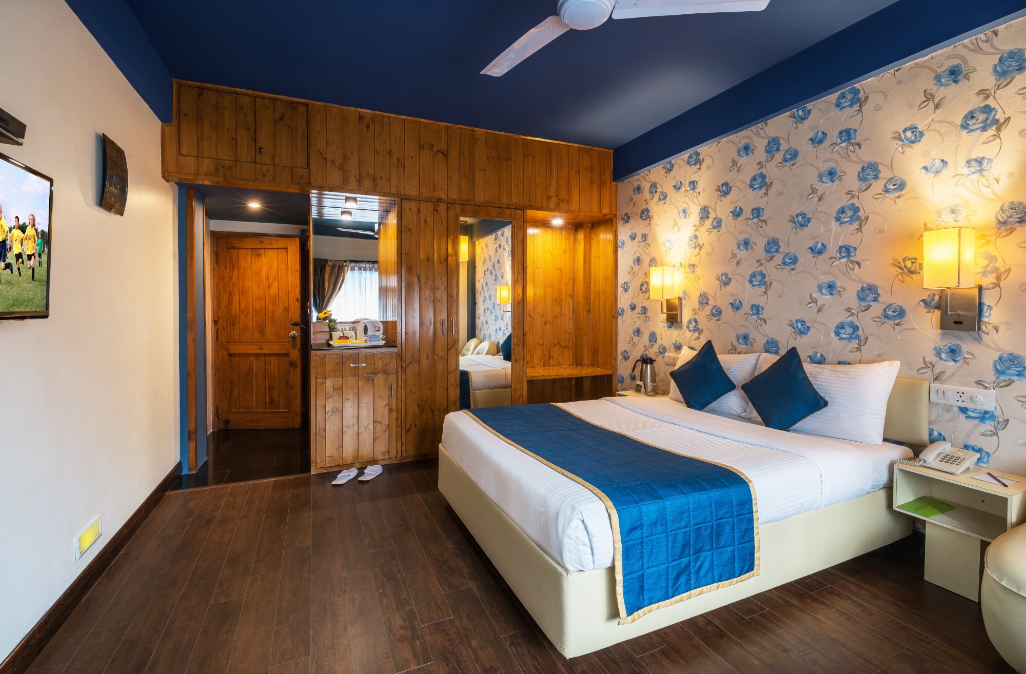 Hotel photo 4 of Honeymoon Inn Manali.