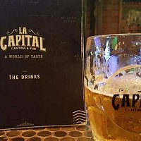 Gran variedad de cervezas, nacionales y de importacion