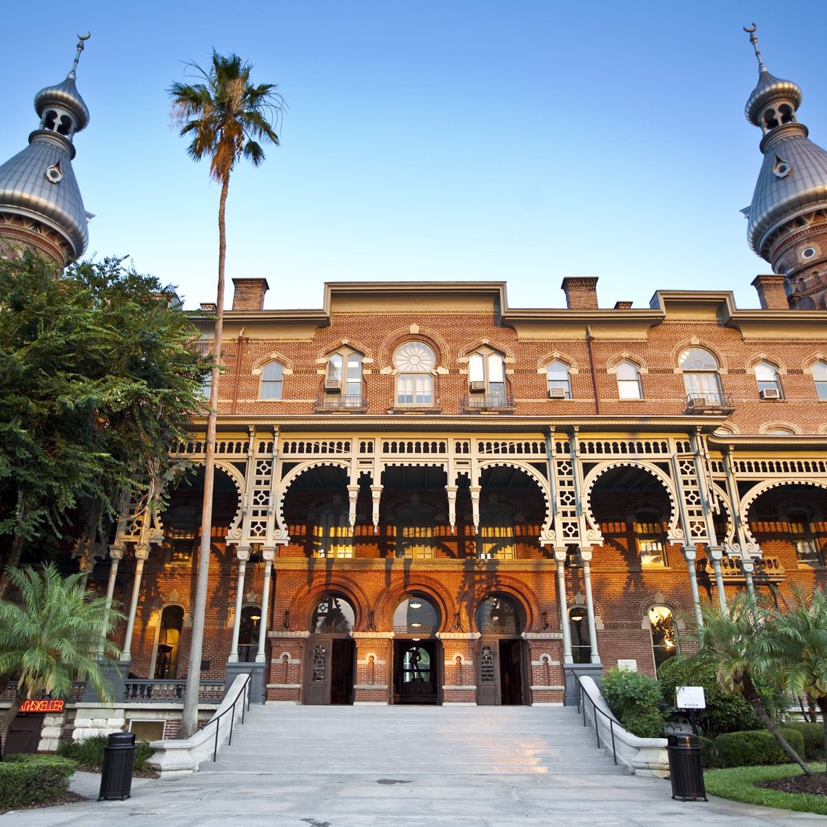 the university of tampa location