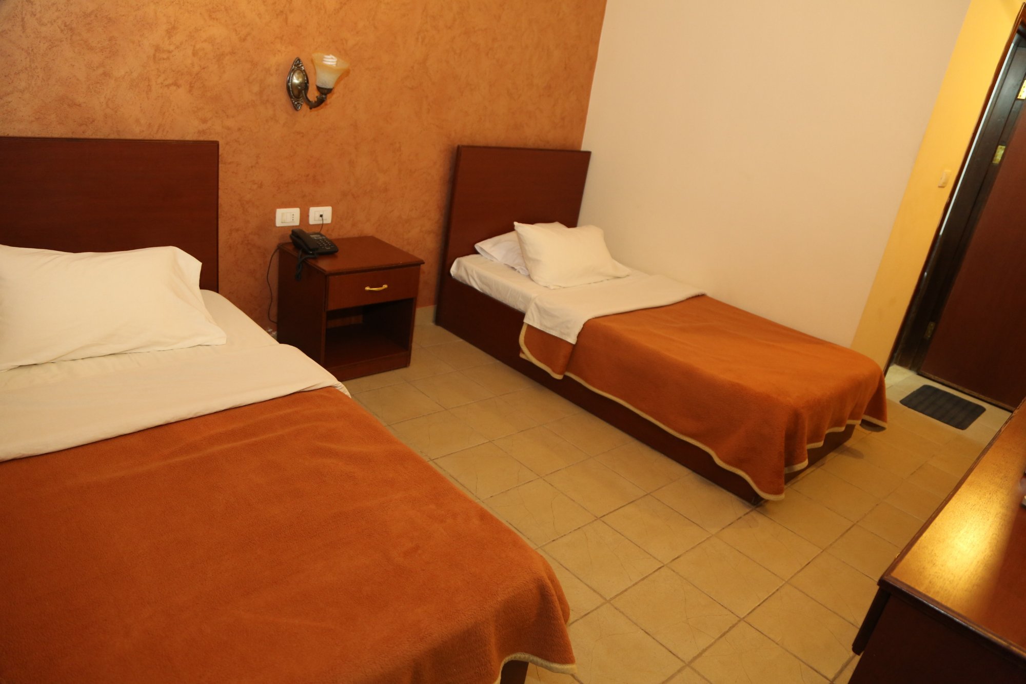 Rumman Hotel by null