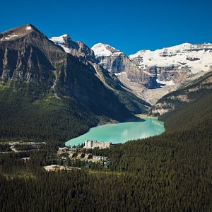 Fairmont Chateau Lake Louise in the heart of Banff National Park 