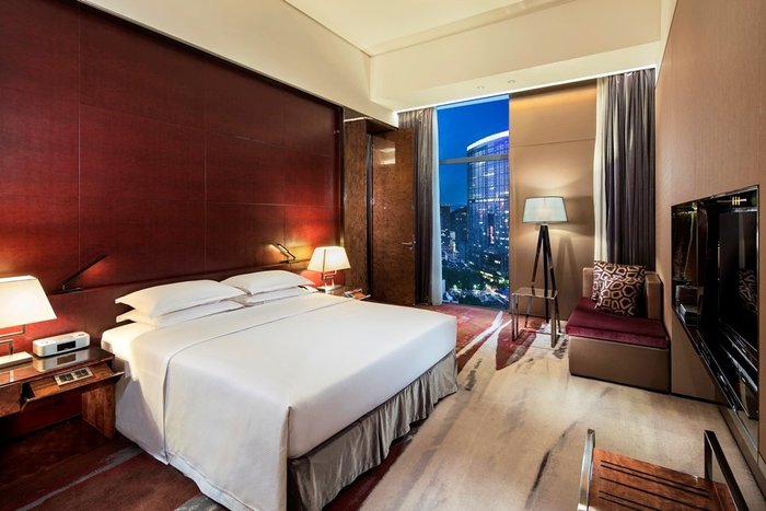 Hilton Guangzhou Tianhe Concierge: Pictures & Reviews - Tripadvisor