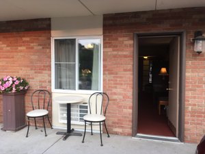 Room & Suite