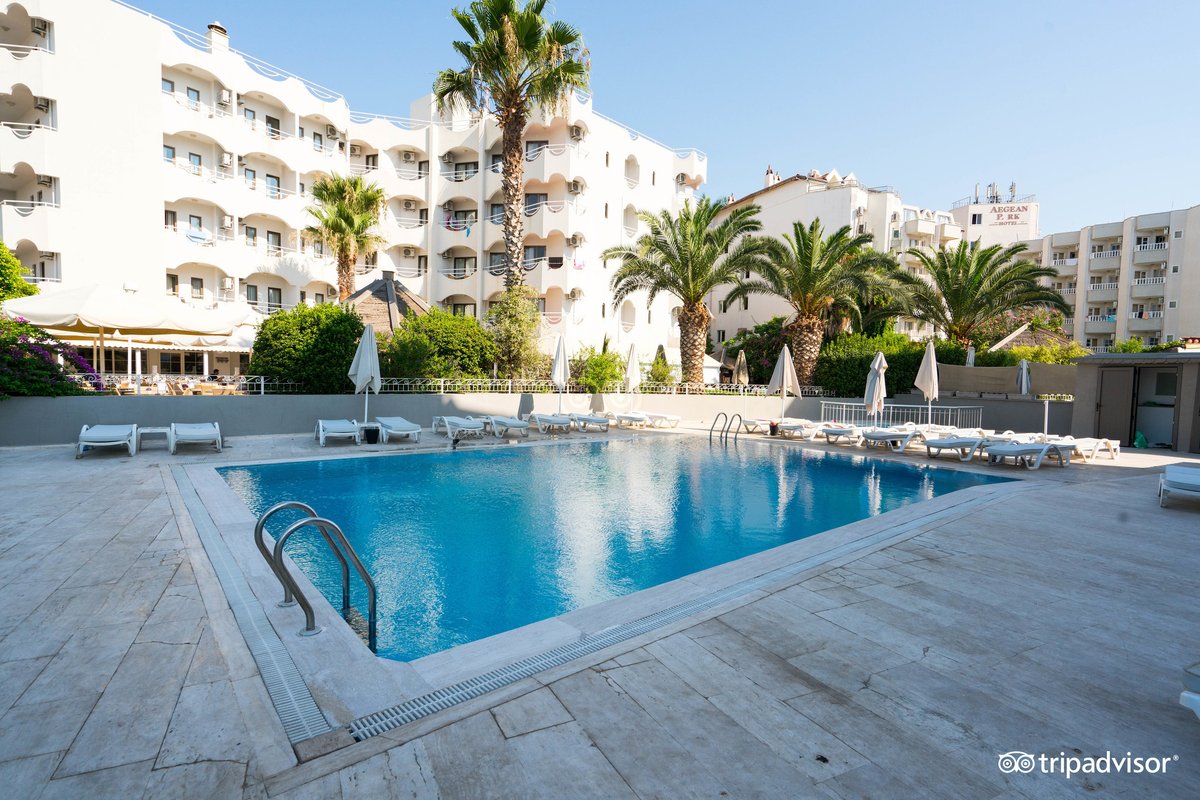 Hawaii hotel 4 турция мармарис. Бичфронт отель Мармарис. Beachfront Hotel Мармарис. Uysal Beach Marmaris. Yunus Hotel.
