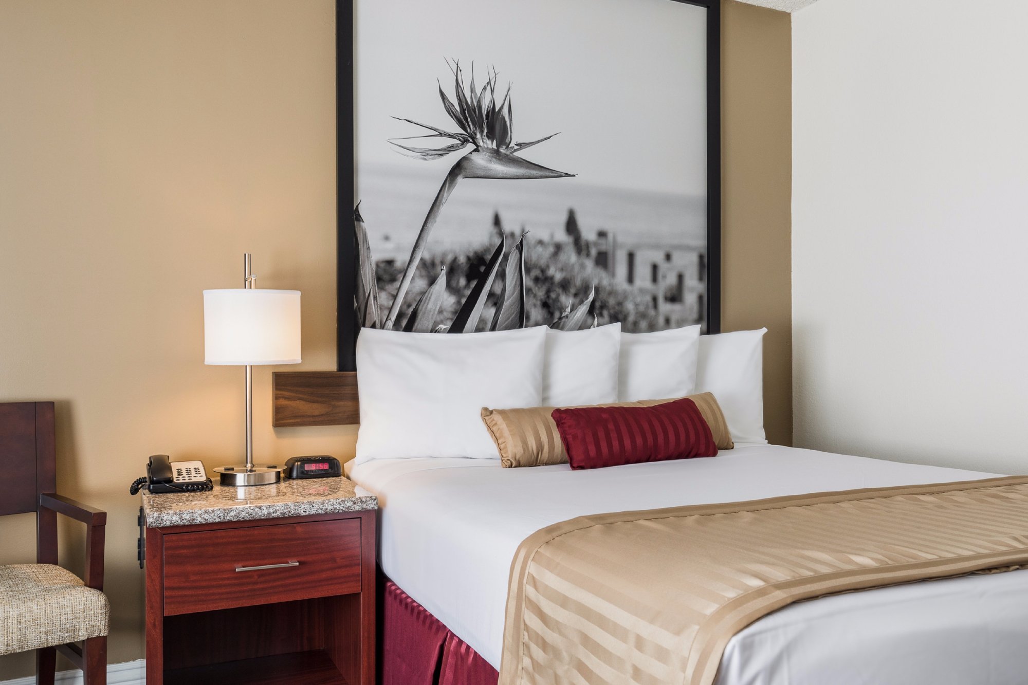 Hotel photo 24 of Kings Inn Anaheim.
