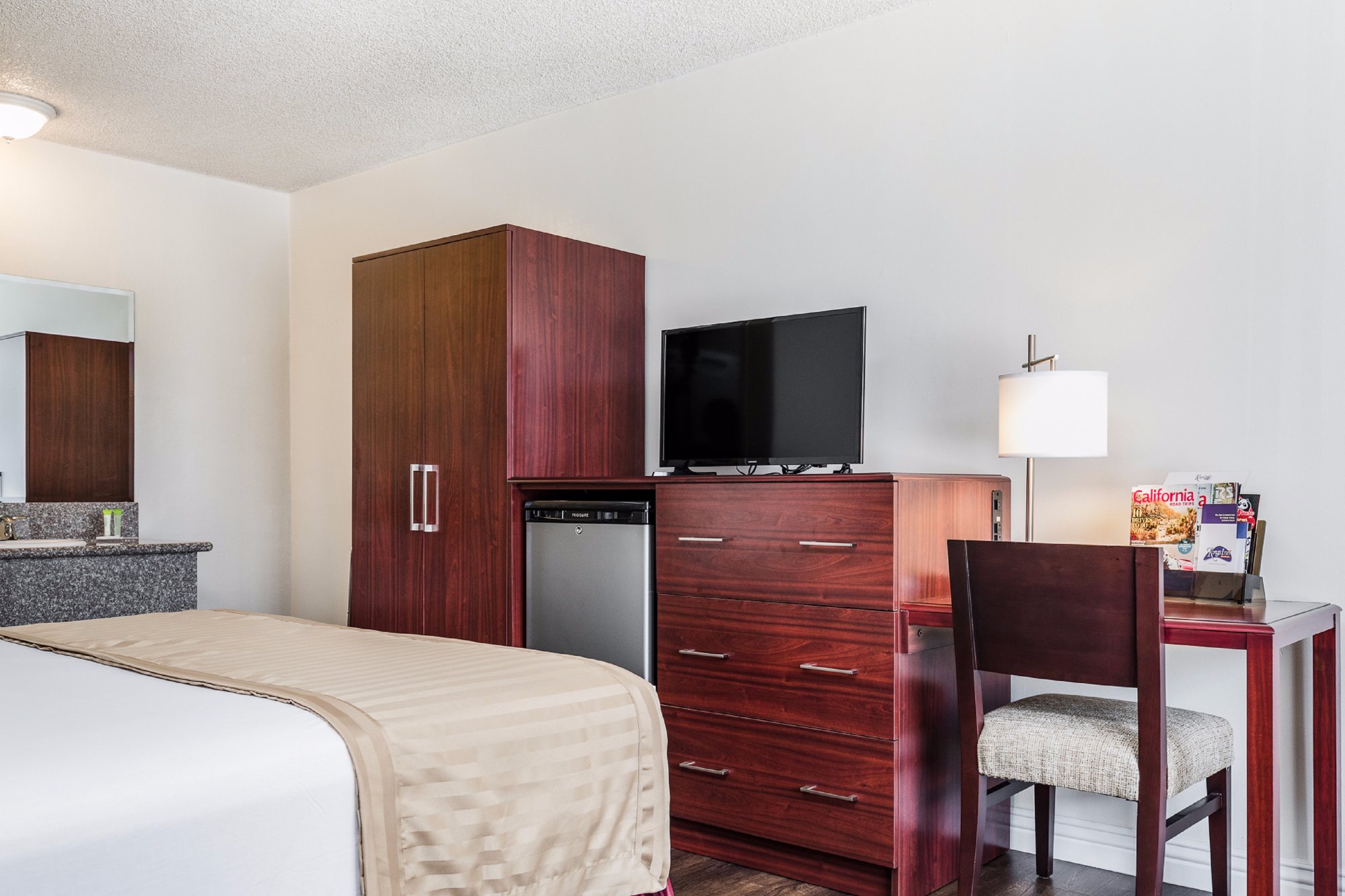 Hotel photo 35 of Kings Inn Anaheim.