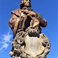 Bosisio Parini, Monumento a Giuseppe Parini (di Francesco Confalonieri)