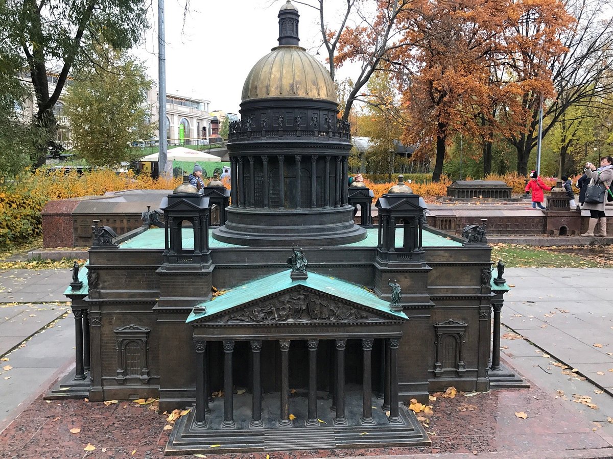 Знакомства в Питере Санкт-Петербург СПБ