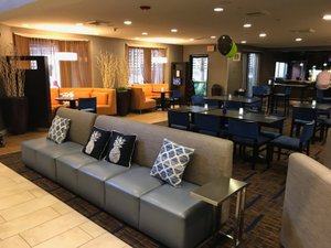 COURTYARD BY MARRIOTT SAN DIEGO CARLSBAD - Updated 2024 Prices & Hotel ...