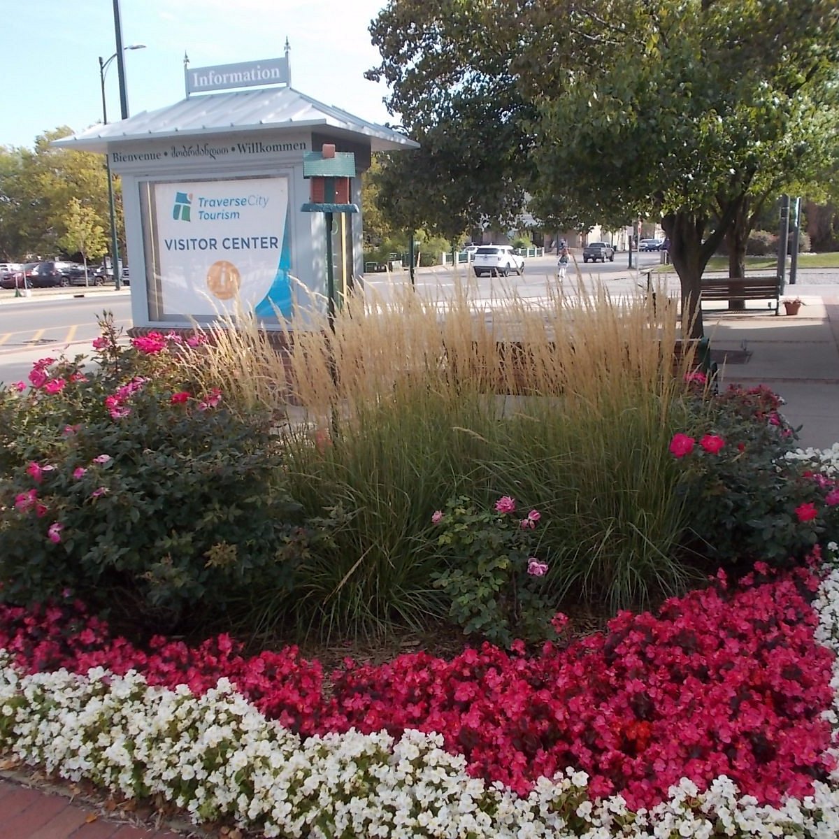 traverse city tourism visitor center