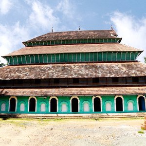 Valayanad Devi Temple (Kozhikode) - 2021 Alles wat u moet weten VOORDAT ...