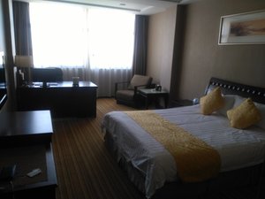 Room & Suite