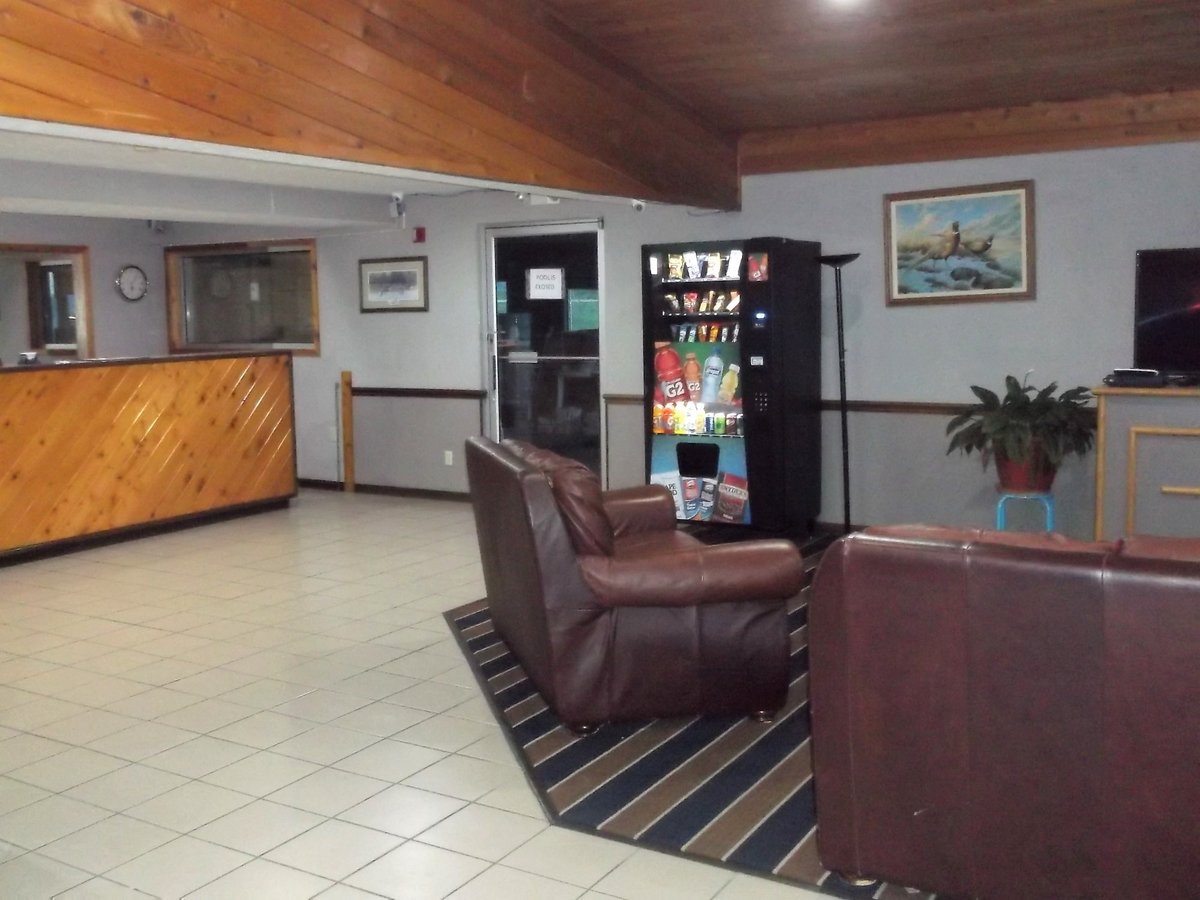 SUPER 8 MISSOURI VALLEY Motel (IA): Prezzi 2022 e recensioni