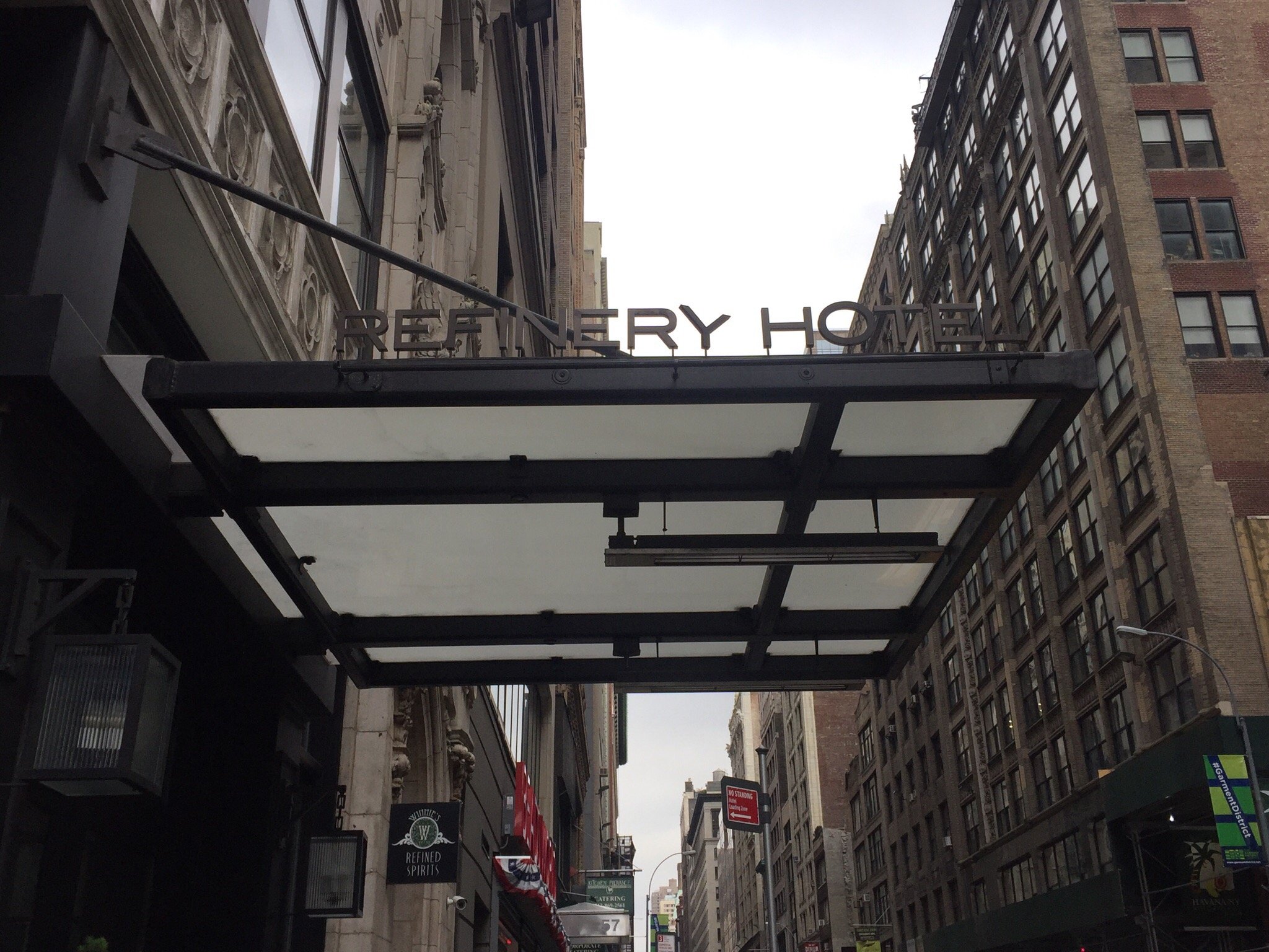 Hotel photo 78 of Refinery Hotel.