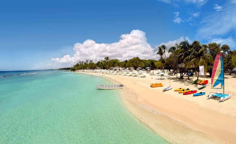 Minitas Beach