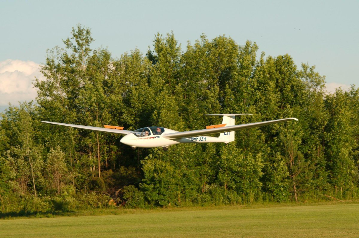 Learn to Fly Gliders - SOSA Gliding Club