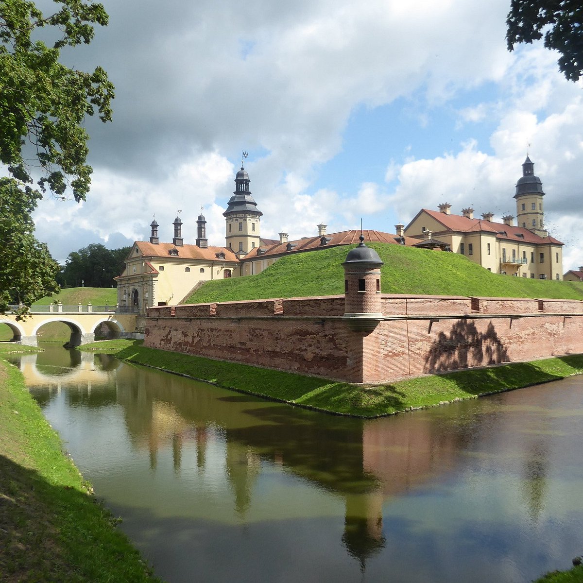 National Historical And Cultural Museum And Reserve Niasvizh Nesvizh