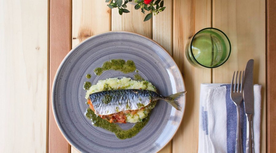 Sgombro al Forno (Baked Mackerel with Vegetables)