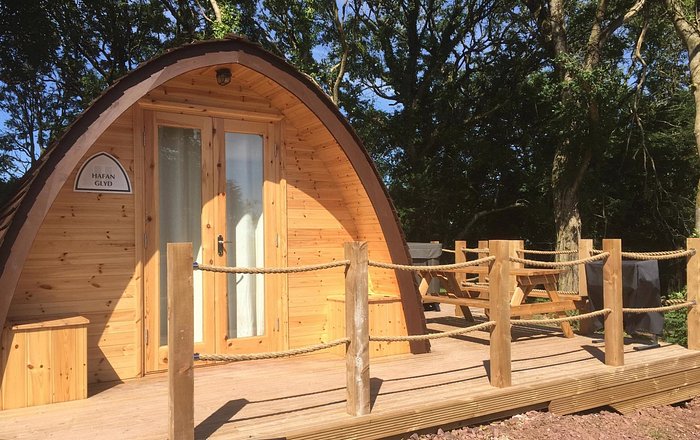 PODS AT BROADWAY - Updated 2024 Prices, Reviews (Laugharne)