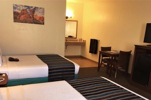 Room & Suite