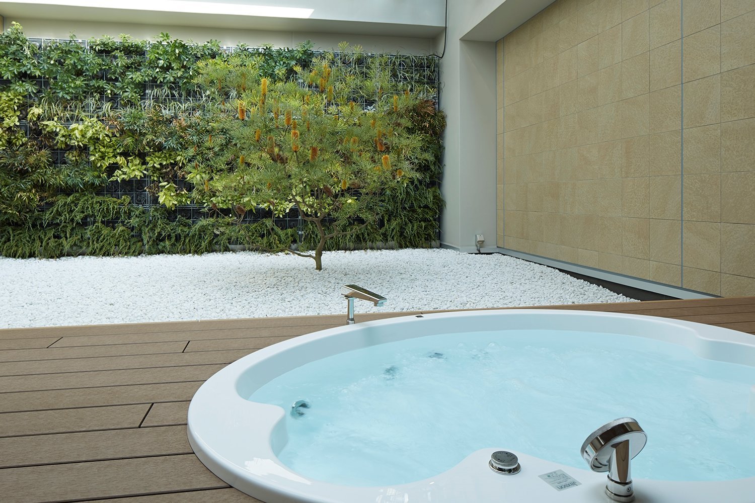 Mitsui Garden Hotel Osaka Premier by null