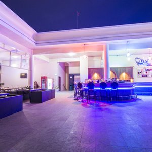 Phnom Penh Era Hotel in Phnom Penh, image may contain: Villa, Hotel, Resort, Pool